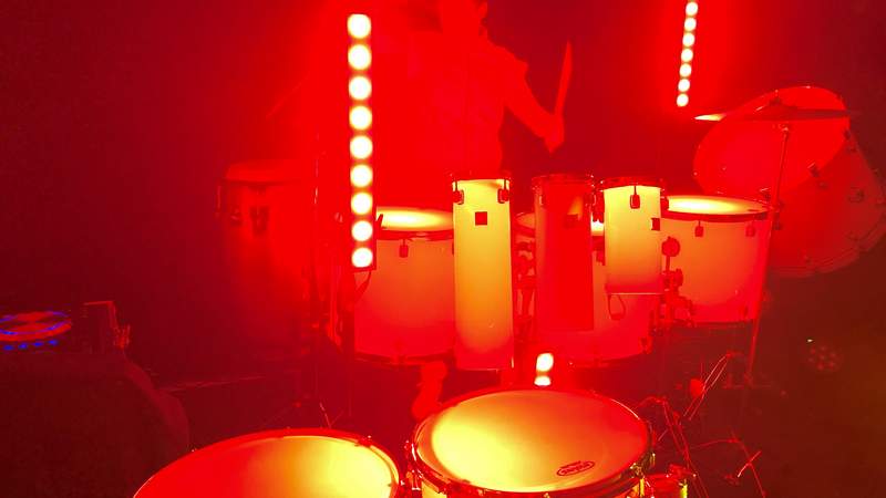 DJplus meets LED Drum Show
