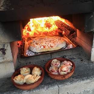 Pizza aus dem Lehmofen Outdoor-Event: Back to the Roots