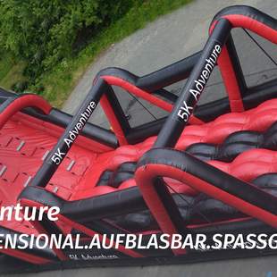 Hindernis, aufblasbares Spielgerät, Hüpfburg, Laufen, Laufevent, Sport, Sportevent, Sportveranstaltung, Teamevent, sportlich