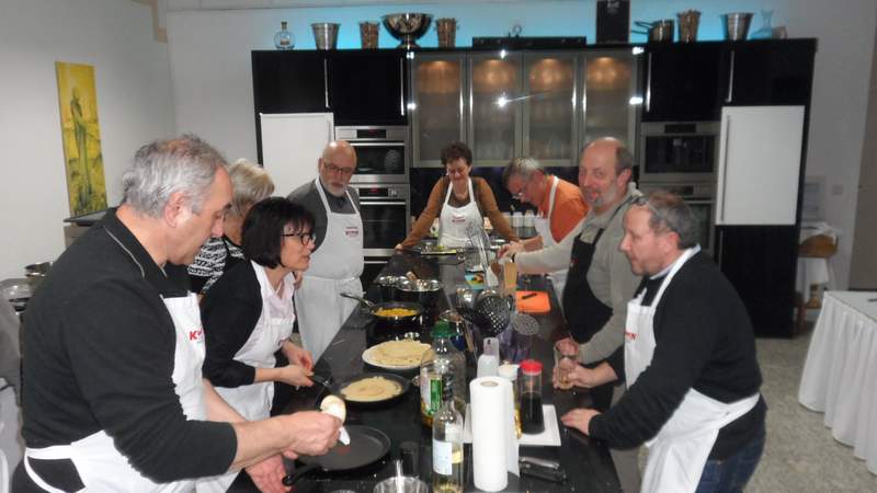 Teamkochen zur Weihnachtsfeier