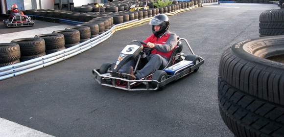 RENNFIEBER AUF DER KARTBAHN