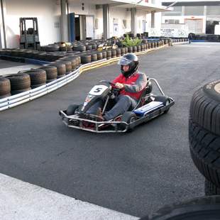 RENNFIEBER AUF DER KARTBAHN