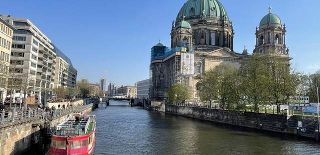 Berliner Dom und Spree