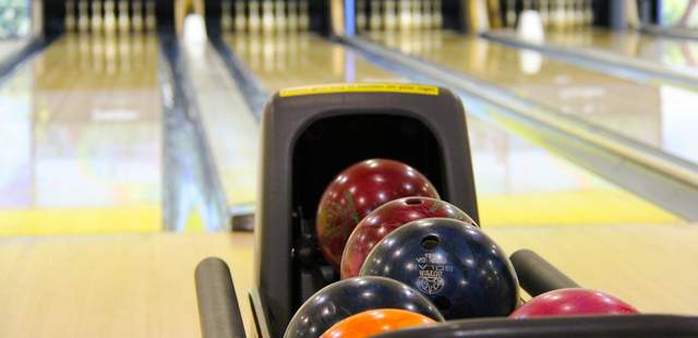 Weihnachtliches Fonduebowling