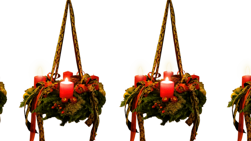 Adventskränze und Weihnachtsgestecke