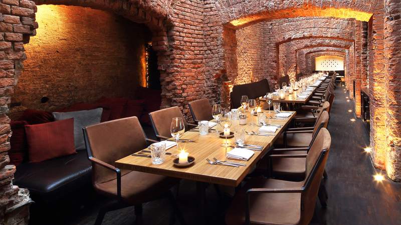 east Hamburg – Restaurant, Bar, Lounge, Hotel