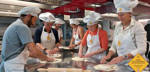 Authentische Pizza und Focaccia in Italien