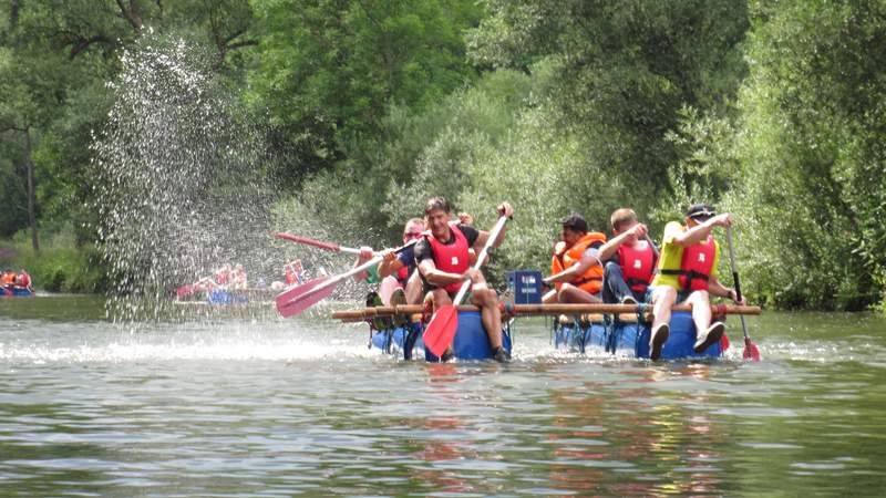 Floßbau & Floßfahrt am Neckar & BBQ 3/4 Tag