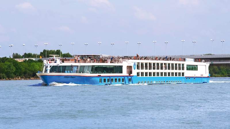 Flußkreuzfahrt mit Partyspaß nach Amsterdam