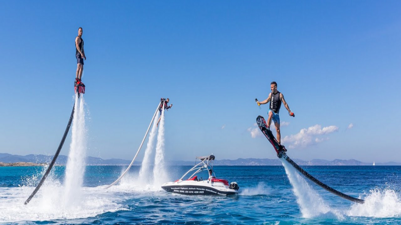 Luxus, Adrenalin & Kulinarik. 100% Ibiza!