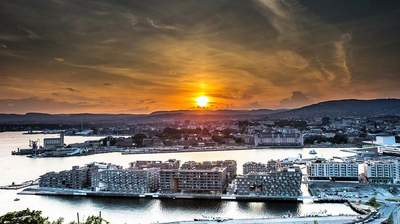 Incentive Reise Gruppenreise Norwegen Oslo von oben bei Nacht