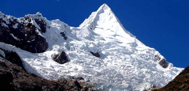 Trekking Erlebnis Alpamayo in Peru