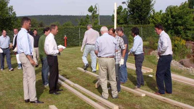 Brücken-Bau als Teambuilding