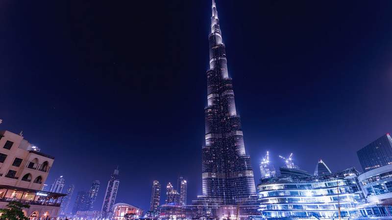 Burj Khalifa in Dubai bei Nacht 