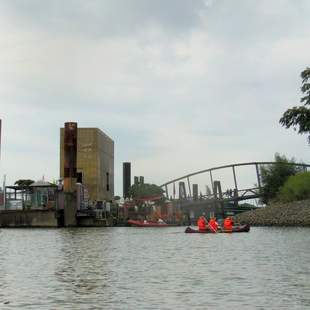 Kanutour in Hamburg - vom Dorf in den Hafen