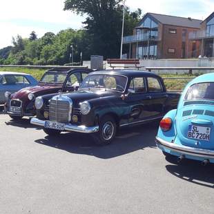 Oldtimer Rallye, VW Käfer, Mercedes, Ford Mustang