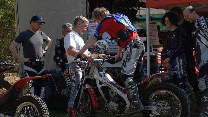 Motorrad Trial Gelände Event Erlebnis