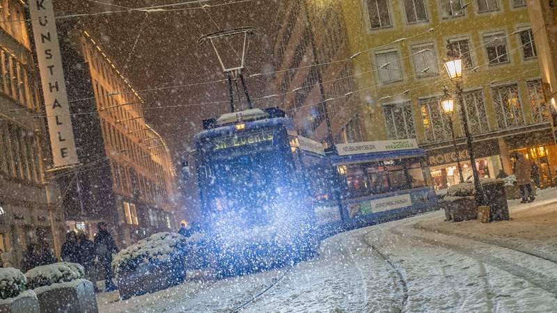 EventTram Weihnachten 2 Weihnachtsfeier in der EventTram München