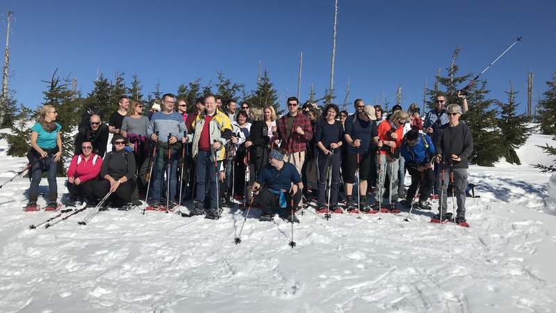 Zipflbob-Schneeschuhtour in Niederbayern