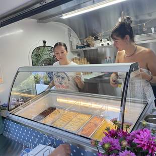 Eisdiele auf Rädern