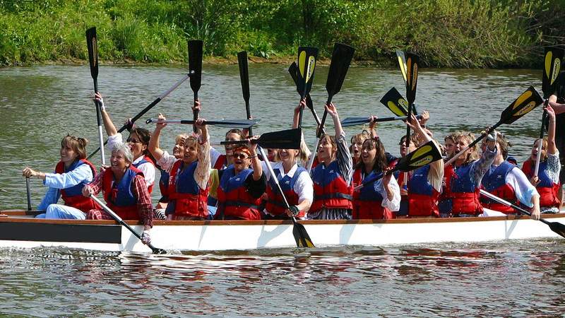 Teamsport Drachenbootfahren, Team-Event, drachenboot, dragon boat, event, drachenbootfahren, drachenbootrennen, rennen, fahren, paddeln,