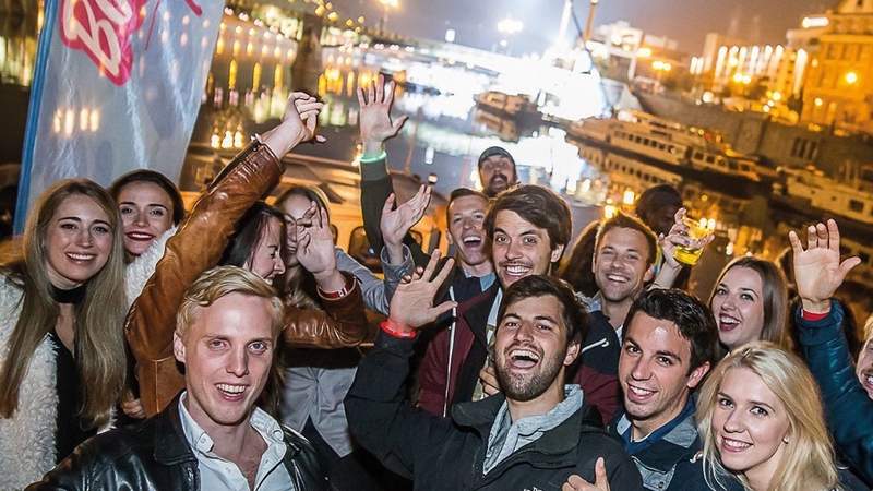 Stadt-Erlebnis mit Party